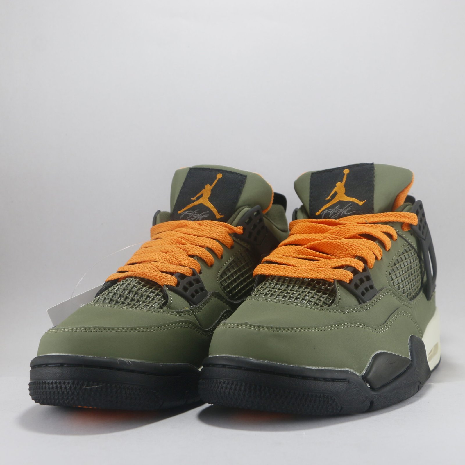resell jordan 4