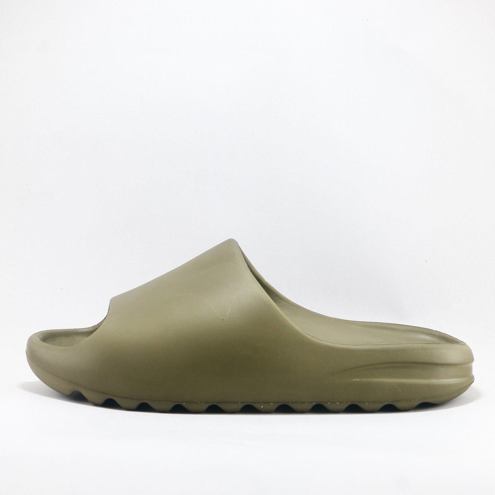 yeezy brown slide