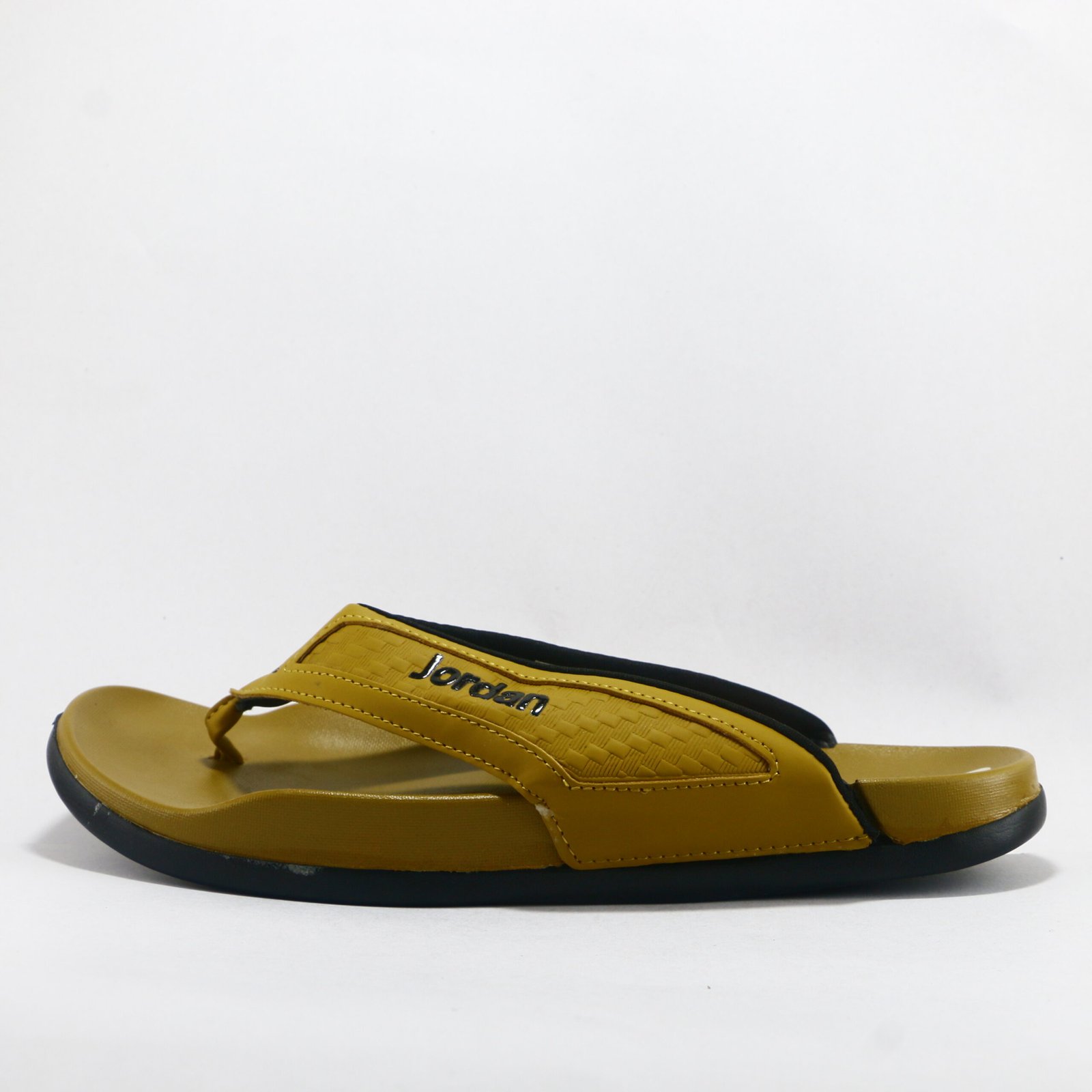 Gambol Slipper Tan In Sri Lanka